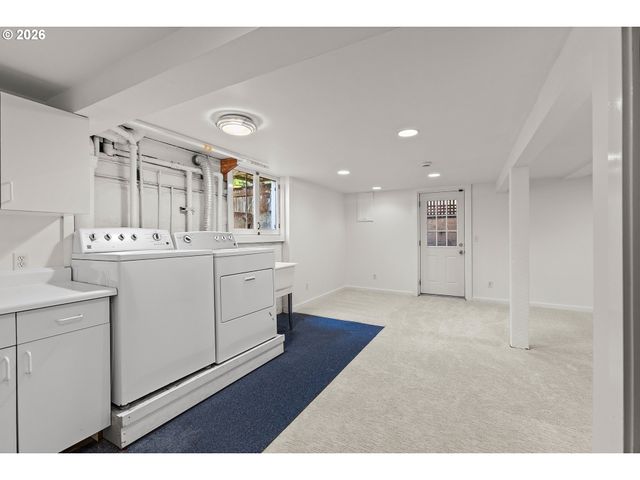 2223 Ne 16TH Ave, Portland, OR 97212