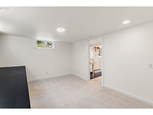 2223 Ne 16TH Ave, Portland, OR 97212