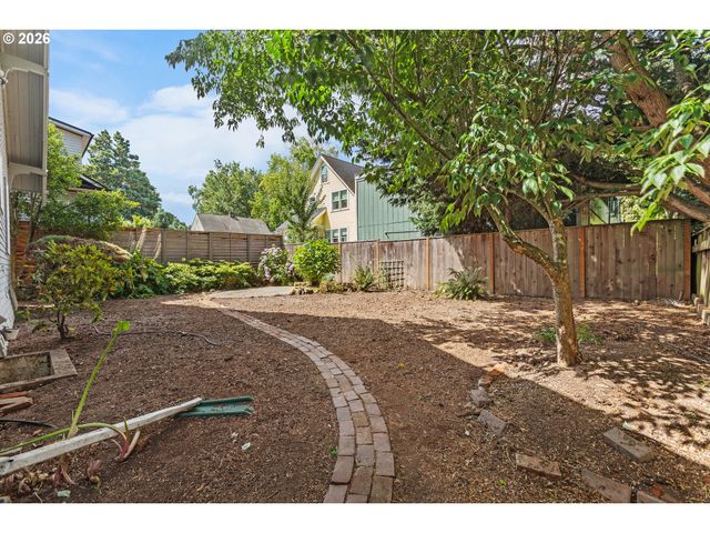 2223 Ne 16TH Ave, Portland, OR 97212