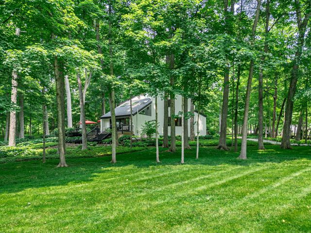 1534 COACHMAN Drive, Rockford, IL 61107