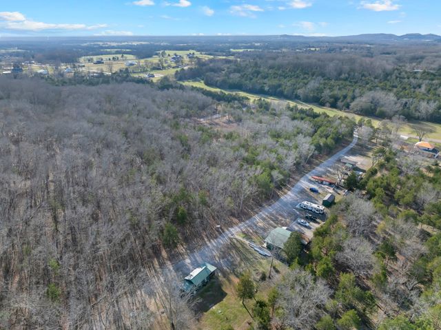 905 Chapel Hill Pike, Eagleville, TN 37060