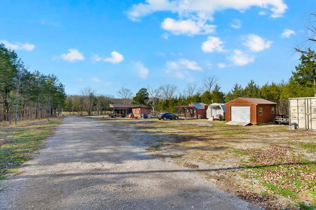 905 Chapel Hill Pike, Eagleville, TN 37060