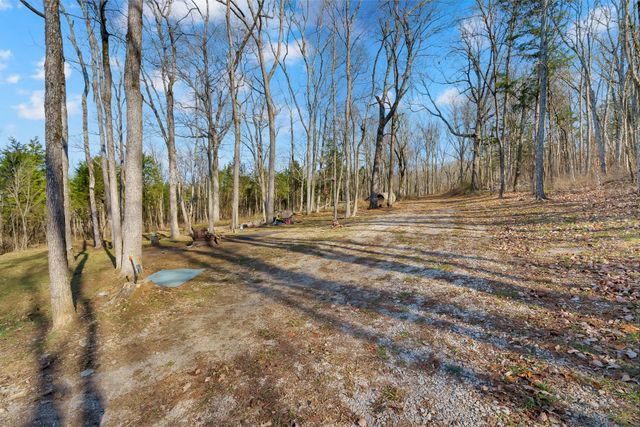 905 Chapel Hill Pike, Eagleville, TN 37060