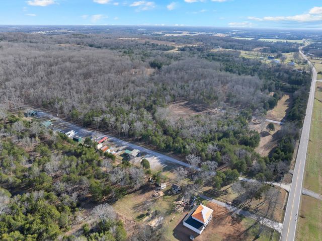 905 Chapel Hill Pike, Eagleville, TN 37060