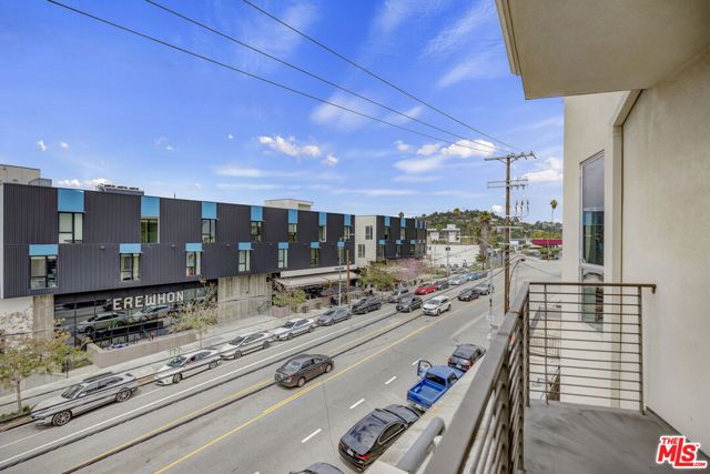 1045 Manzanita Street, Los Angeles, CA 90029