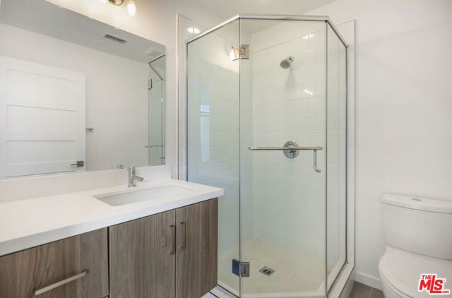 1045 Manzanita Street, Los Angeles, CA 90029