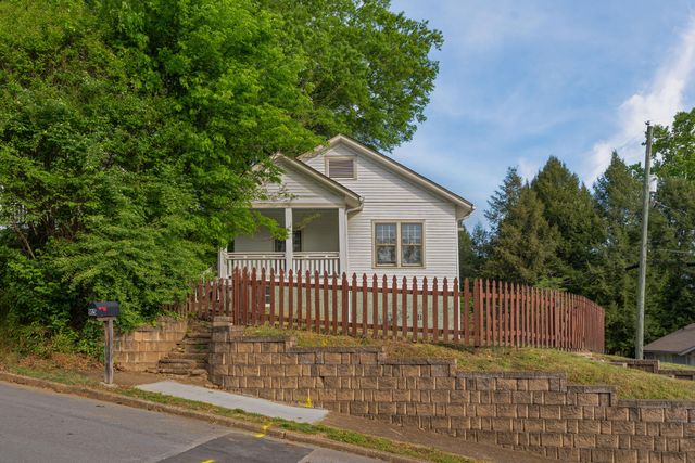 915 Overman Street, Chattanooga, TN 37405