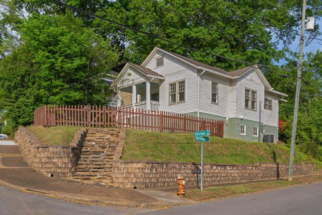 915 Overman Street, Chattanooga, TN 37405