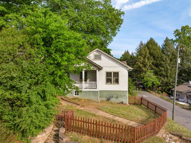 915 Overman Street, Chattanooga, TN 37405
