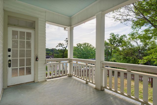 915 Overman Street, Chattanooga, TN 37405