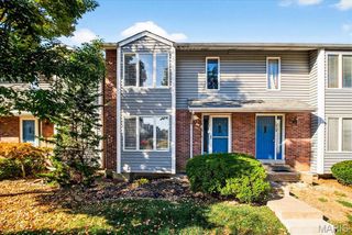 1616 Forest Hills Drive, St Charles, MO 63303
