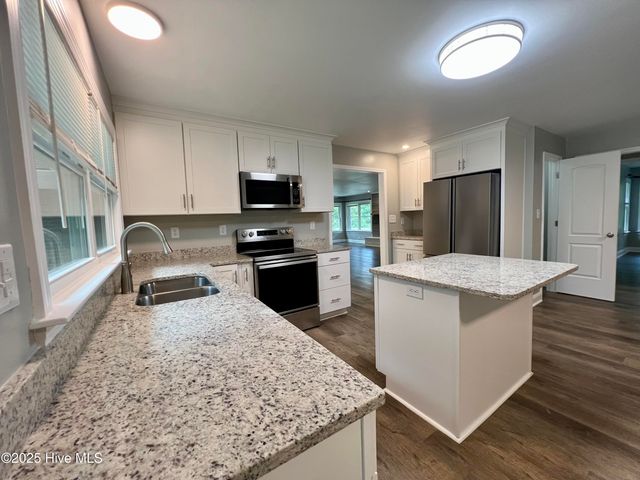 108 Pulley Road, Havelock, NC 28532