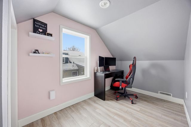 1003 11th Street S, Moorhead, MN 56560