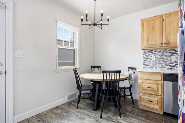 1003 11th Street S, Moorhead, MN 56560