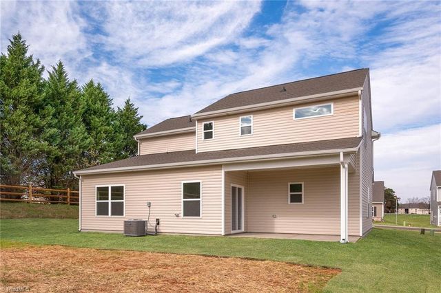 243 Macintosh Drive, King, NC 27021