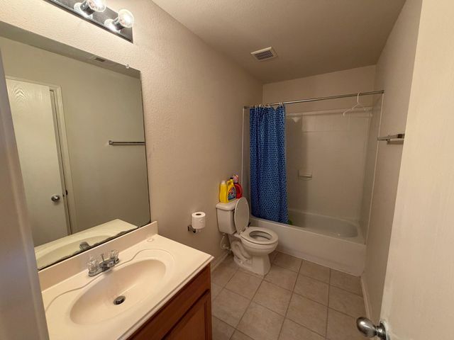 8110 Singing Sonnet Lane, Houston, TX 77072