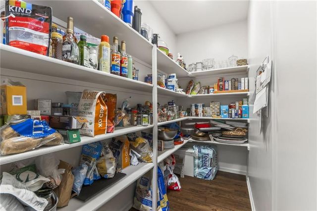 8617 Houston Street, Lenexa, KS 66227