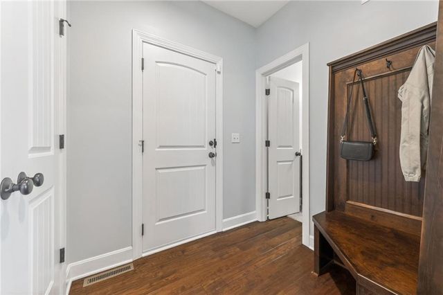 8617 Houston Street, Lenexa, KS 66227