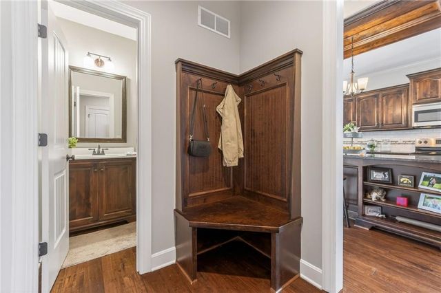 8617 Houston Street, Lenexa, KS 66227