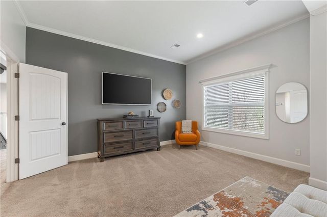 8617 Houston Street, Lenexa, KS 66227