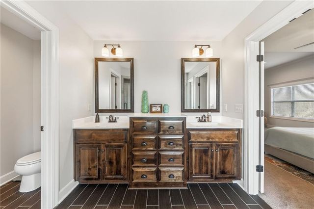 8617 Houston Street, Lenexa, KS 66227