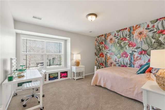 8617 Houston Street, Lenexa, KS 66227