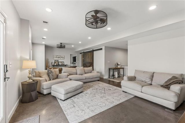 8617 Houston Street, Lenexa, KS 66227