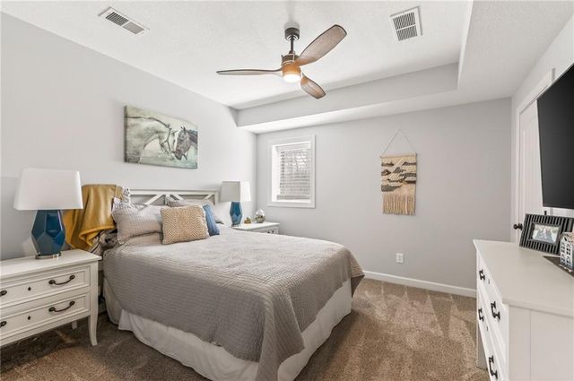 8617 Houston Street, Lenexa, KS 66227