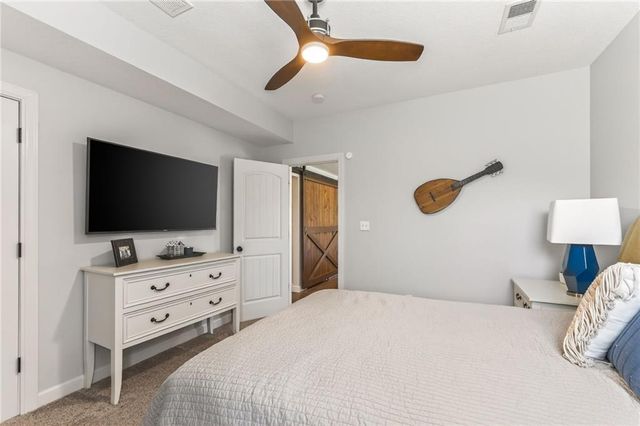 8617 Houston Street, Lenexa, KS 66227