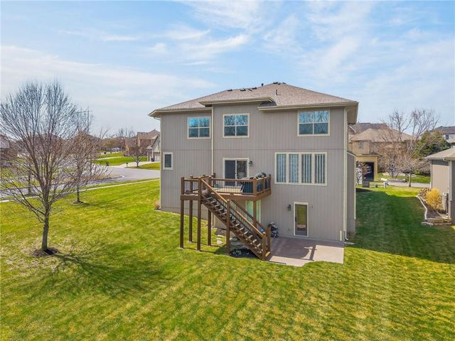 8617 Houston Street, Lenexa, KS 66227
