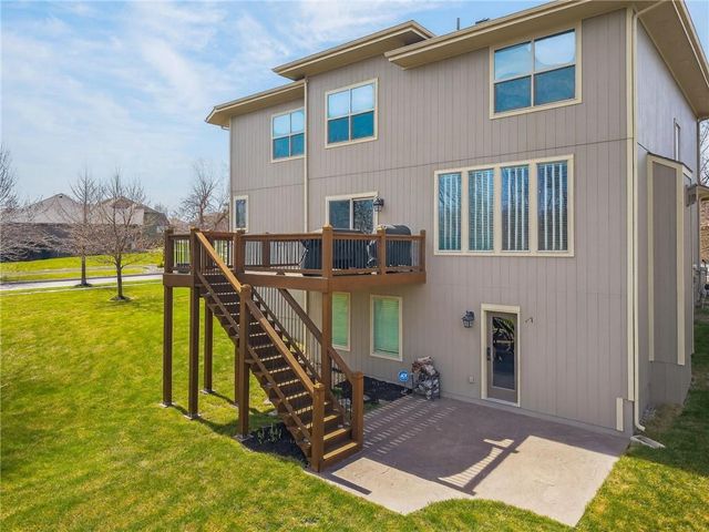 8617 Houston Street, Lenexa, KS 66227