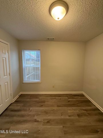 7016 Tudor Lane, Horn Lake, MS 38637