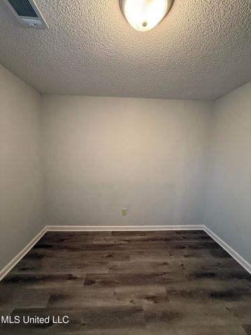 7016 Tudor Lane, Horn Lake, MS 38637