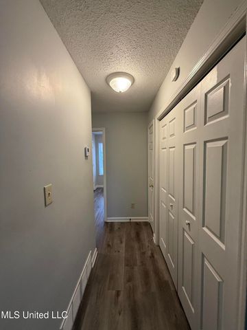 7016 Tudor Lane, Horn Lake, MS 38637