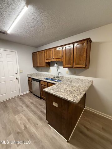 7016 Tudor Lane, Horn Lake, MS 38637