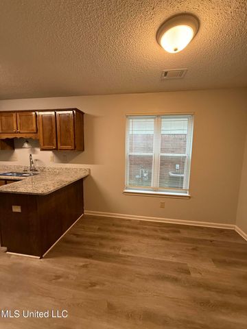 7016 Tudor Lane, Horn Lake, MS 38637