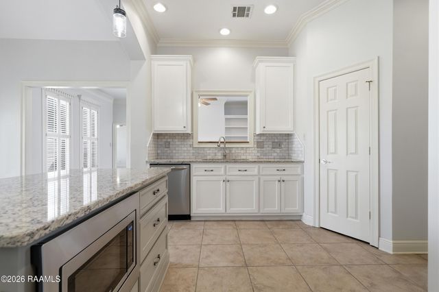 127 Tonbridge Drive, Lafayette, LA 70508