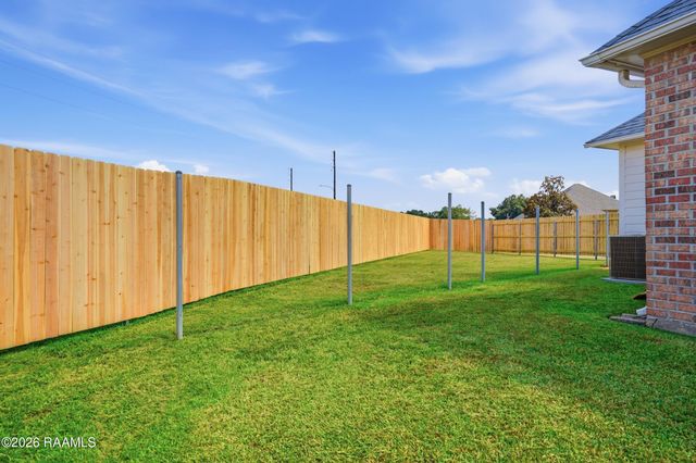 127 Tonbridge Drive, Lafayette, LA 70508