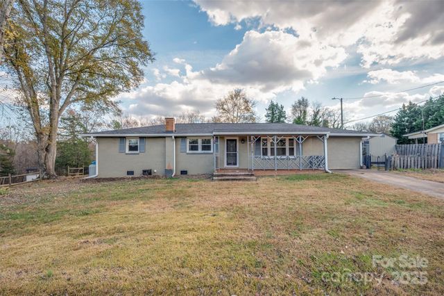 258 Brookmont Avenue, Forest City, NC 28043