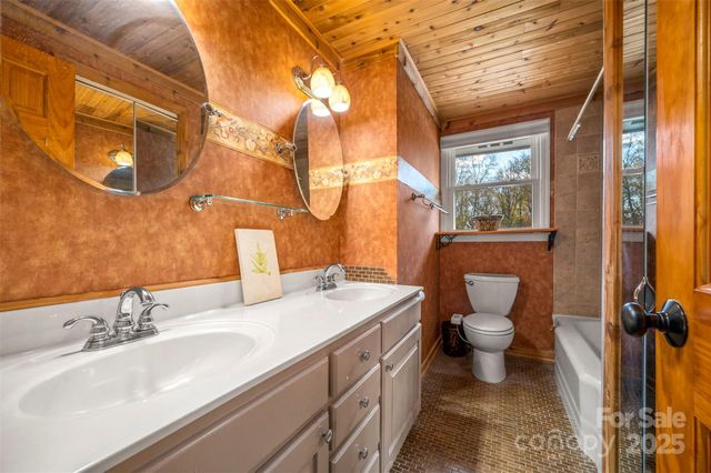 258 Brookmont Avenue, Forest City, NC 28043