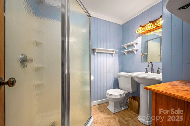 258 Brookmont Avenue, Forest City, NC 28043