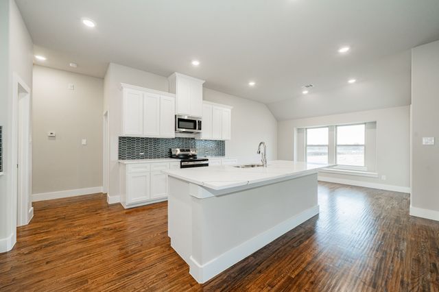 424 Deer Lane, Celeste, TX 75423