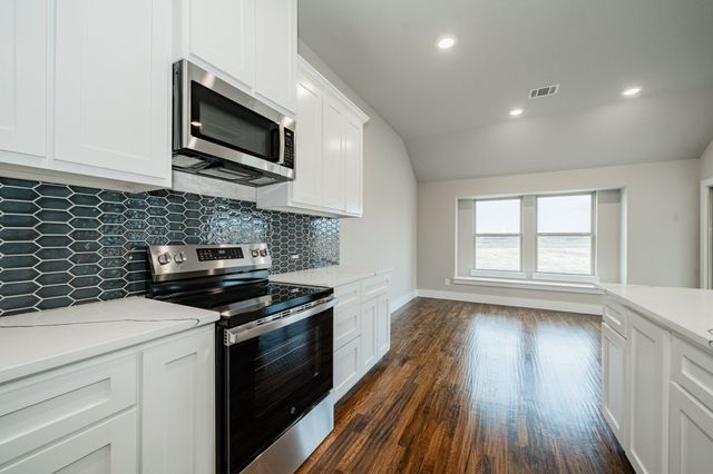 424 Deer Lane, Celeste, TX 75423