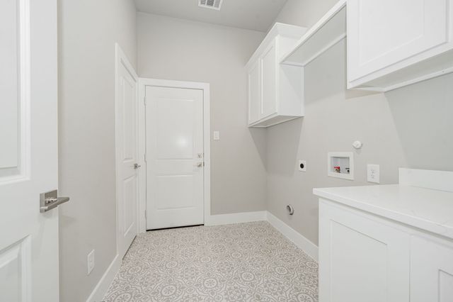 424 Deer Lane, Celeste, TX 75423