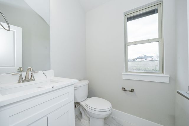 424 Deer Lane, Celeste, TX 75423