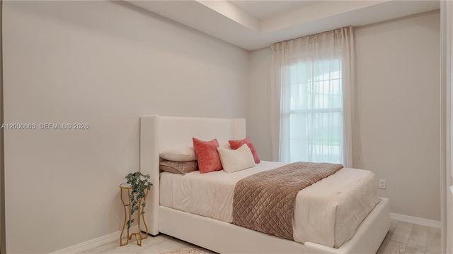 8108 NW 78th St, Tamarac, FL 33321