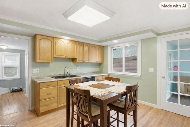 20301 Voiland Street, Roseville, MI 48066