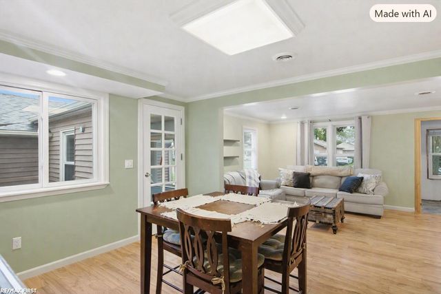 20301 Voiland Street, Roseville, MI 48066