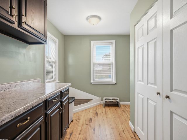 20301 Voiland Street, Roseville, MI 48066