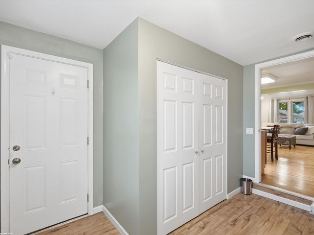 20301 Voiland Street, Roseville, MI 48066